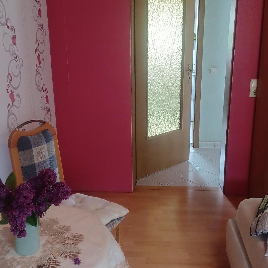 Zimmer Und Apartment Rosi Krakow am See Buitenkant foto